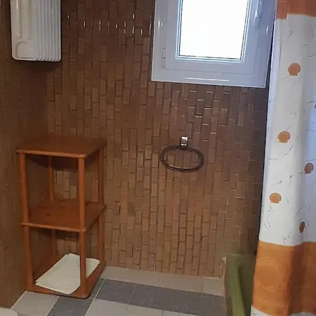 Nondis House *