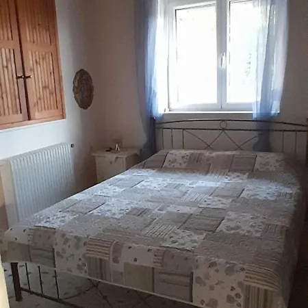 Nondis House Kato Xirochouri